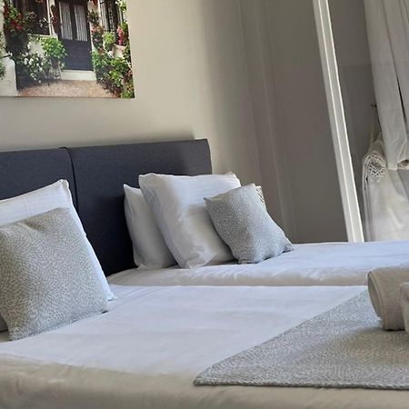 Georgia'S Apartments, Ipsos Corfu Esterno foto